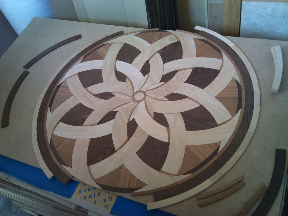 Geflochtene Blütenrosette